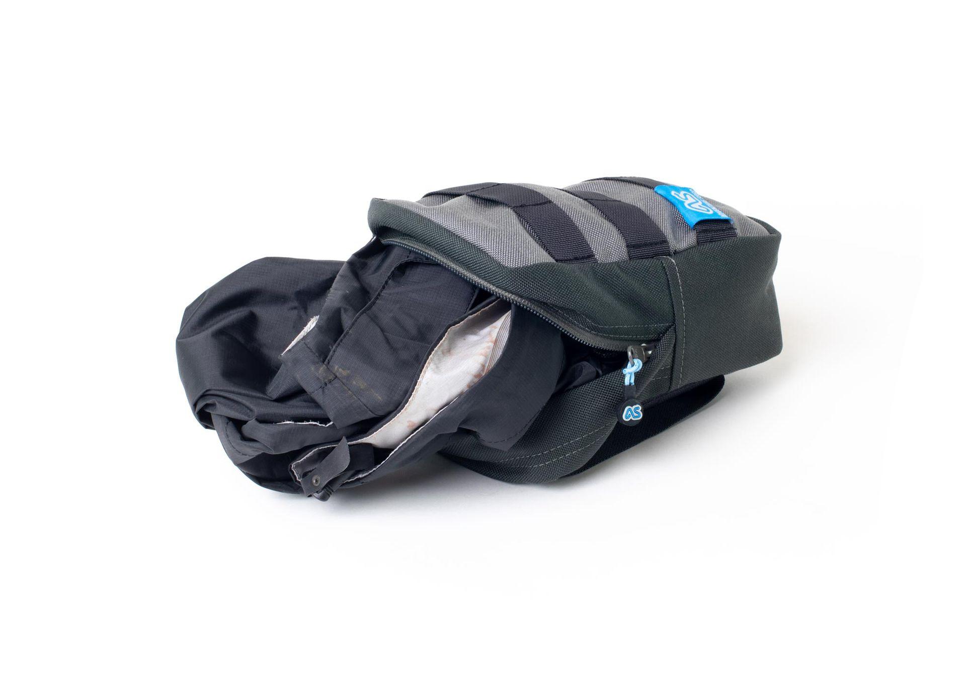 adventure spec aqua pac black waterproof motorcycle motorbike jacket adv biker rider adv pouch magadan