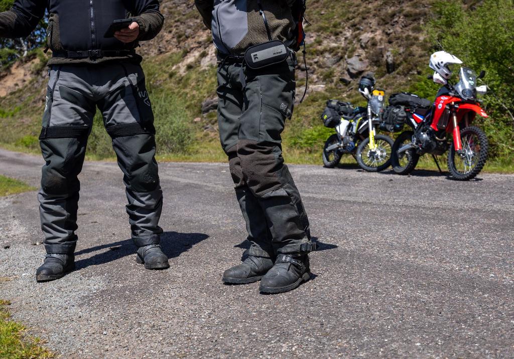 adventure spec the singletrack pant waterproof overpant motorcycle trousers linesman pant mongolia pant