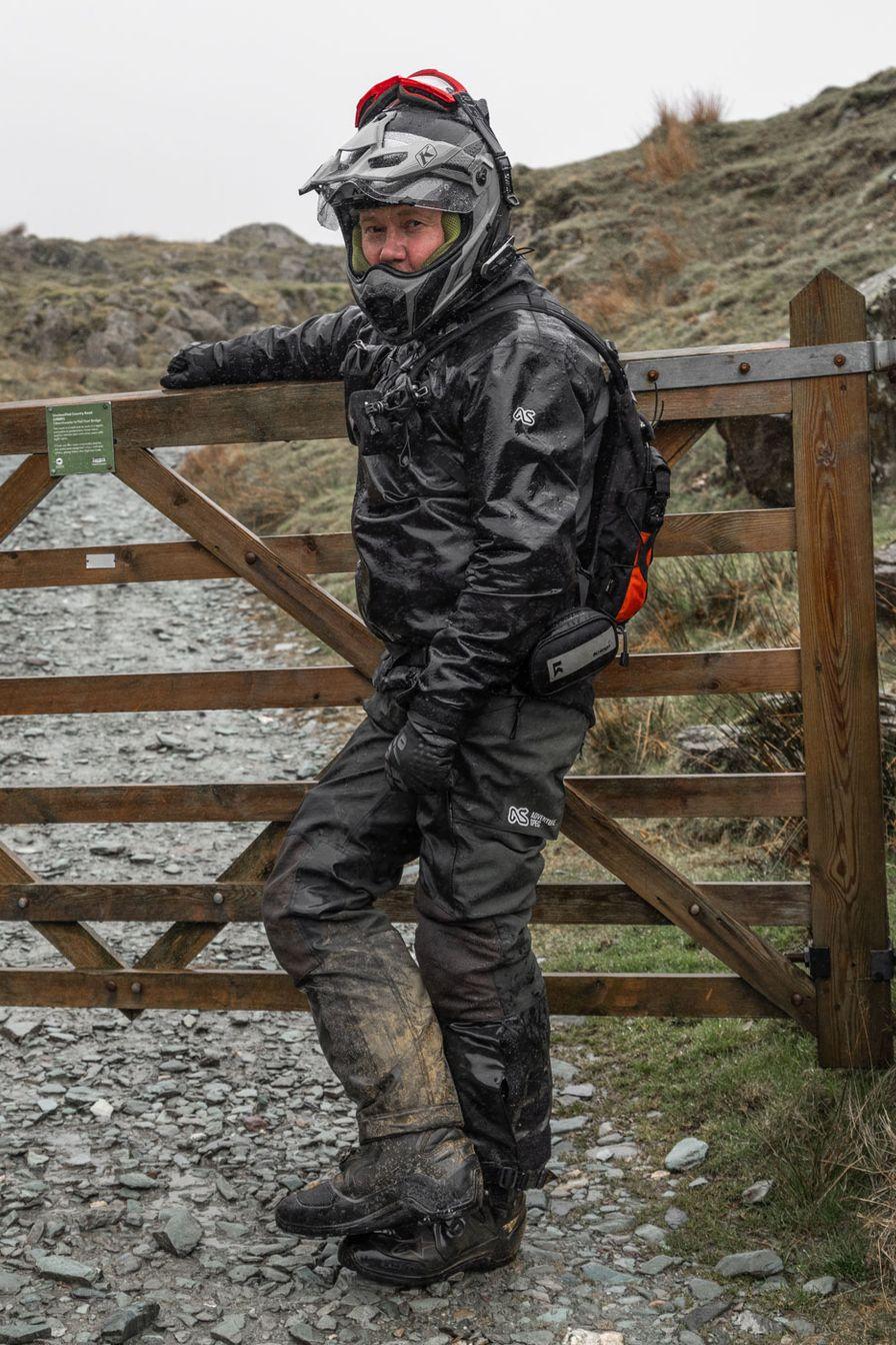 adventure spec the singletrack pant waterproof overpant motorcycle trousers motorbike pant off road biker wet conditions rain