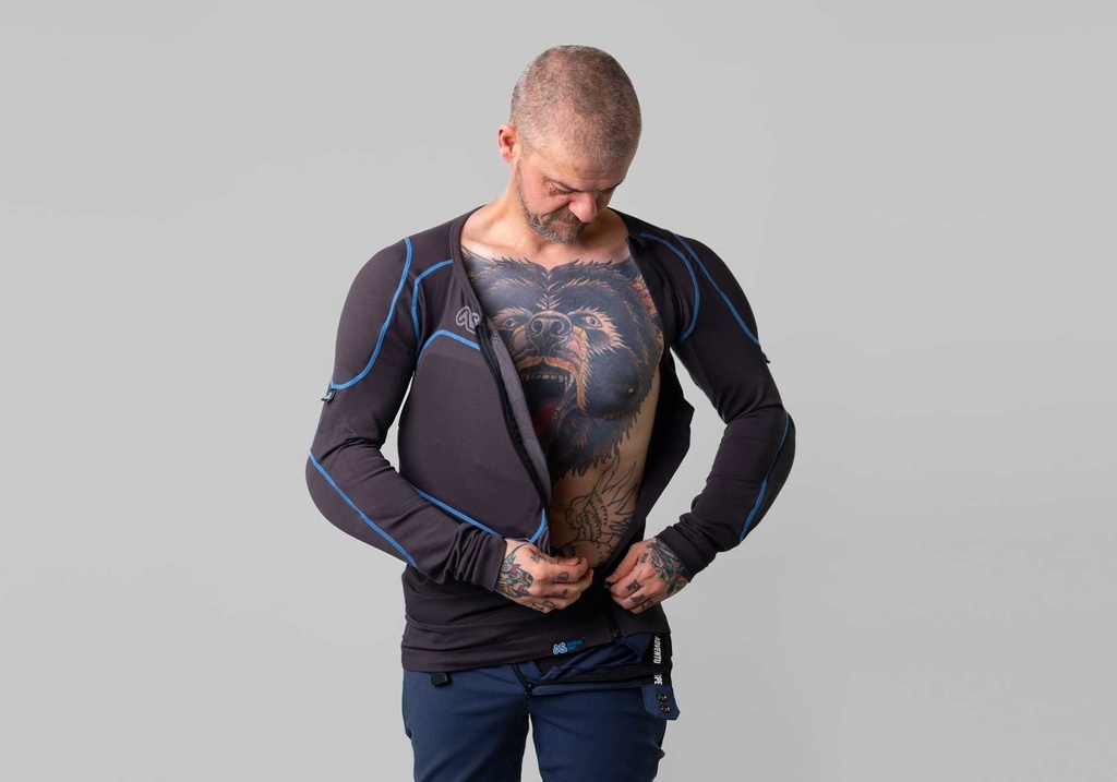 Core Armour Pocket Long Sleeve