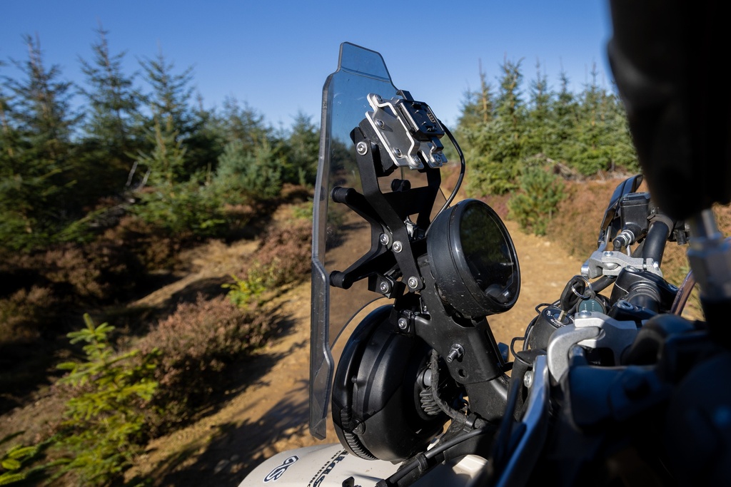 Adventure Spec GPS / Phone / Tablet bar mount holder