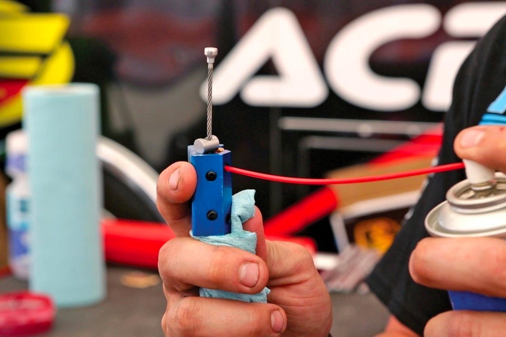 Motion Pro Cable Luber