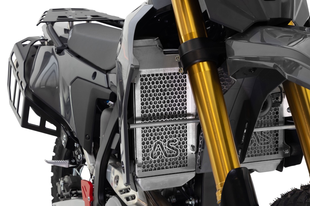 【なべchan様用】ARIDA VORTEX / Riders Of Steel Adventure Spec Suzuki DR-Z4S Radiator Brace